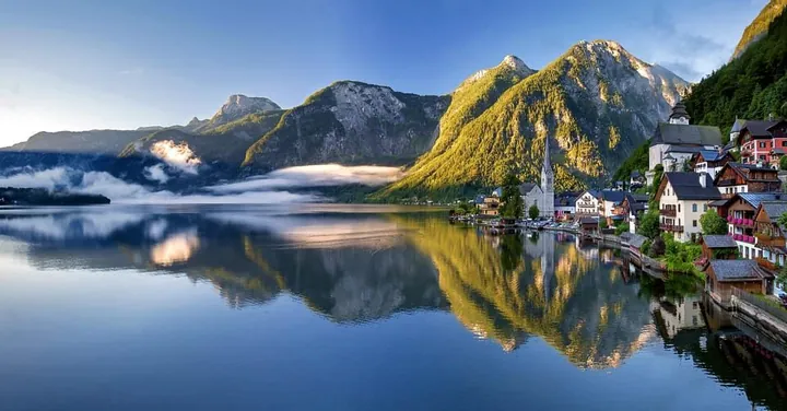 Hallstatt & Sound of Music Full-Day Tour